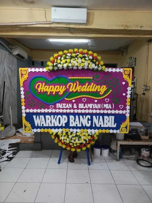 Papan Bunga di Limbangan Kulon Brebes